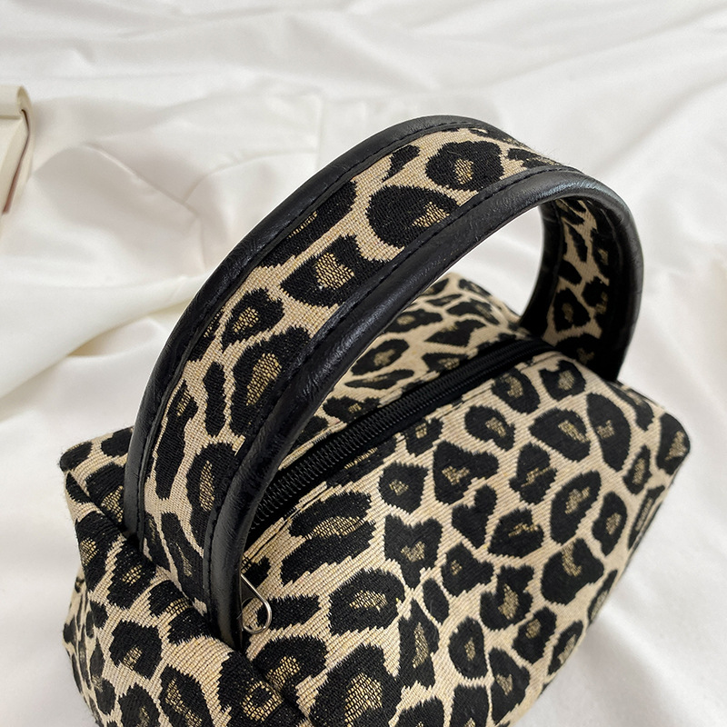 Leopard Makeup Bag Luxury  Lar - Luxury Skincare Box ulasan dan harga