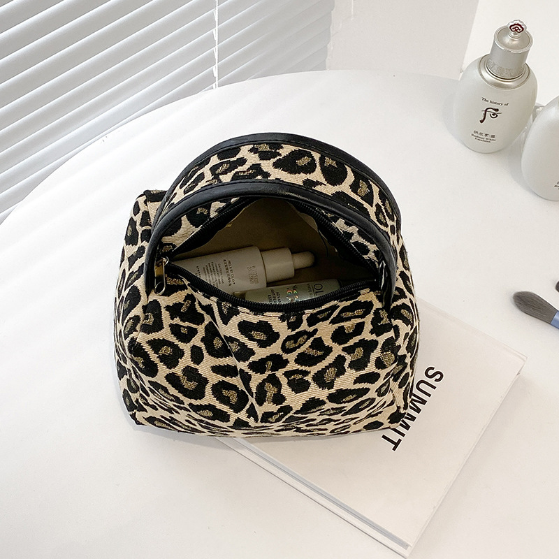 Leopard Makeup Bag Luxury  Lar - Luxury Skincare Box ulasan dan harga
